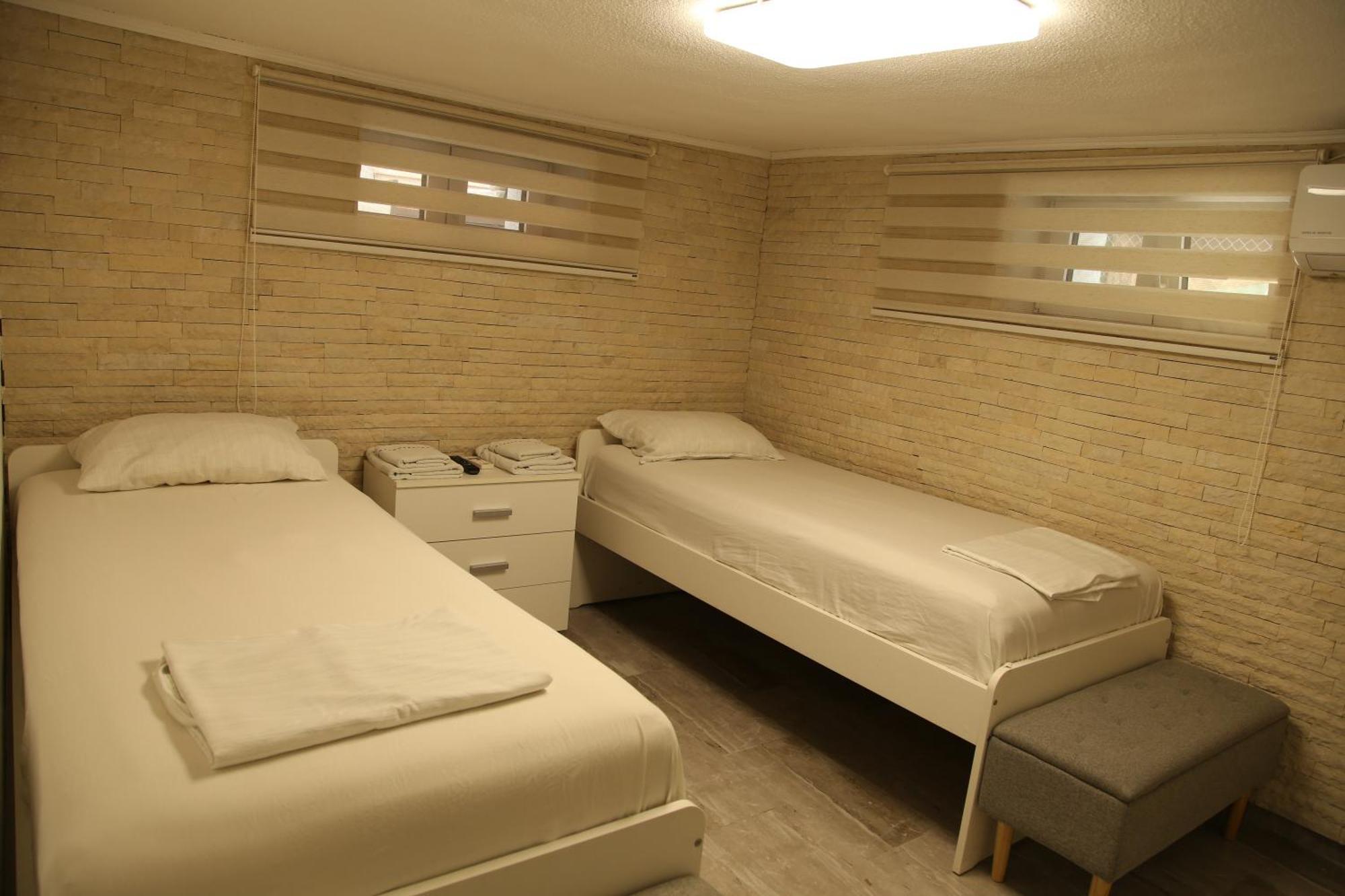 Ema Artistic House Hotel Плевен Екстериор снимка